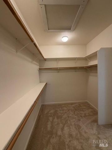 1545 Jainine St, Santa Rosa, CA 95403