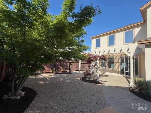 1545 Jainine St, Santa Rosa, CA 95403