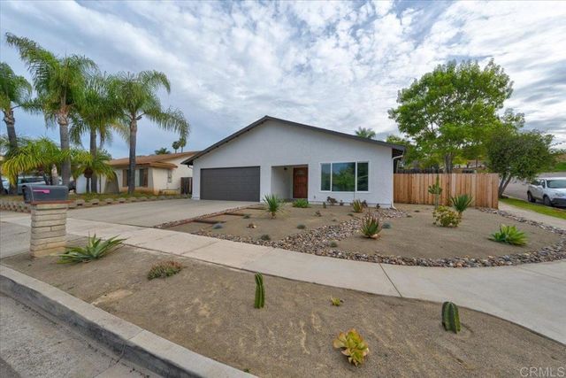 1803 Debra Lane, Vista, CA 92084