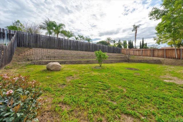 1803 Debra Lane, Vista, CA 92084