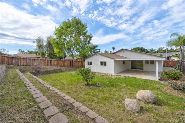 1803 Debra Lane, Vista, CA 92084