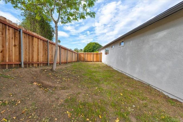 1803 Debra Lane, Vista, CA 92084