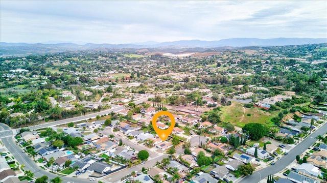 1803 Debra Lane, Vista, CA 92084