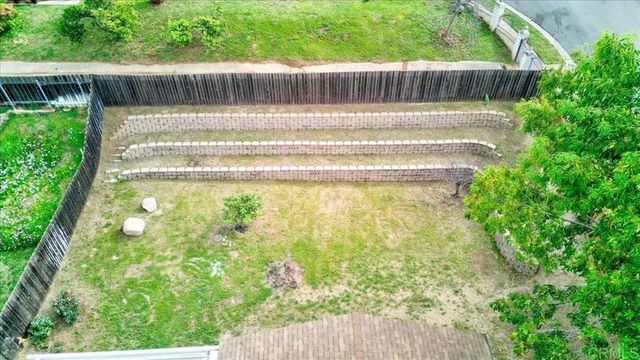 1803 Debra Lane, Vista, CA 92084