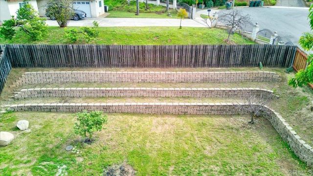 1803 Debra Lane, Vista, CA 92084