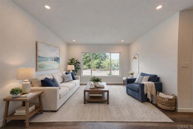 1803 Debra Lane, Vista, CA 92084