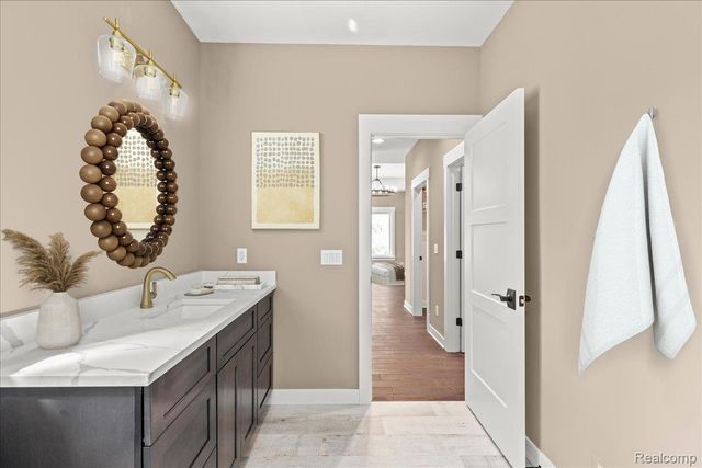 4070 Metamora Ridge, Metamora Vlg, MI 48455