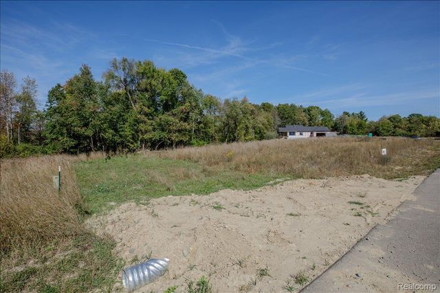 4070 Metamora Ridge, Metamora Vlg, MI 48455