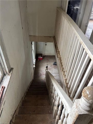 1807 E Washington ST, Suffolk, VA 23434