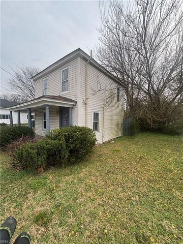 1807 E Washington ST, Suffolk, VA 23434