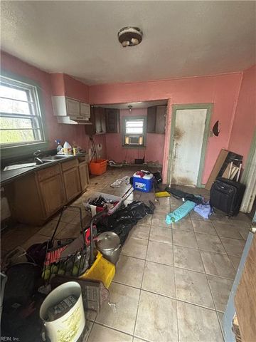 1807 E Washington ST, Suffolk, VA 23434