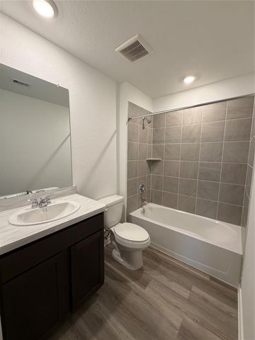 16802 Paintbrush Hollow Lane, Houston, TX 77090