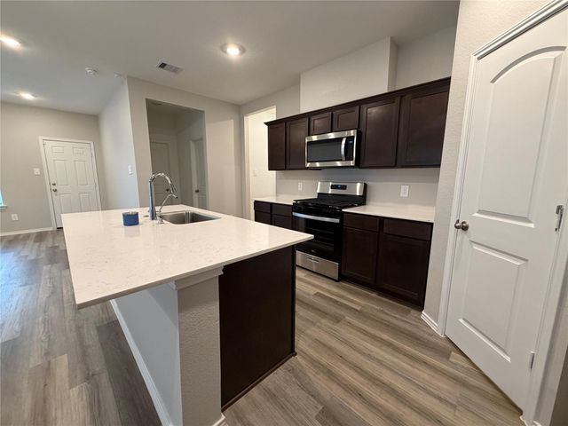 16802 Paintbrush Hollow Lane, Houston, TX 77090