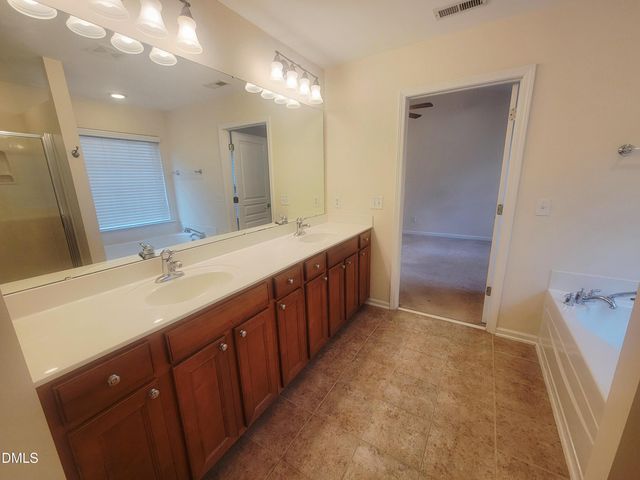 8706 Wild Magnolia Drive, Raleigh, NC 27617