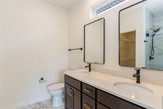 770 Clover Hill Drive, North Liberty, IA 52317