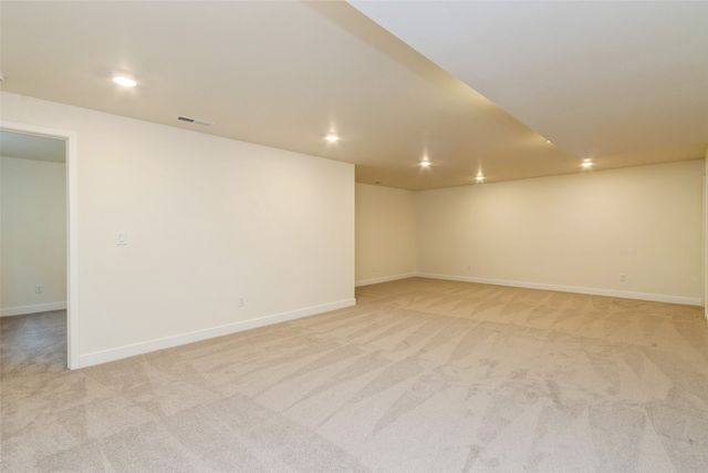 770 Clover Hill Drive, North Liberty, IA 52317