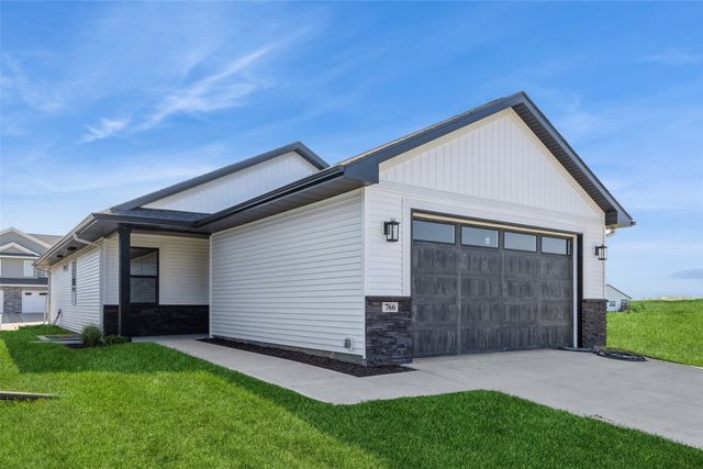 770 Clover Hill Drive, North Liberty, IA 52317