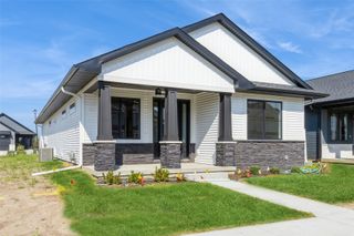 770 Clover Hill Drive, North Liberty, IA 52317