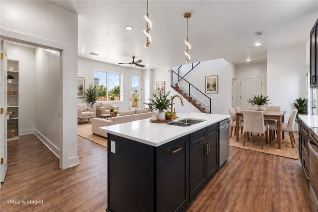 2701 W Bonnie Lane, Rogers, AR 72758