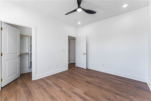 2701 W Bonnie Lane, Rogers, AR 72758