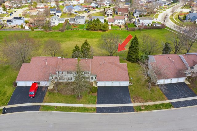 36 Gant Circle H, Streamwood, IL 60107