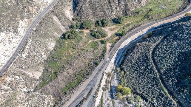 12571 Capra, Agua Dulce, CA 91390