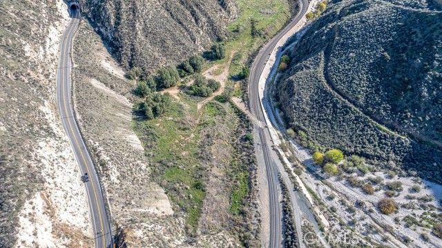 12571 Capra, Agua Dulce, CA 91390