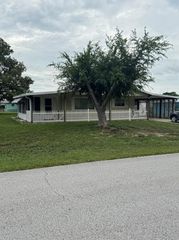 9393 SW 102ND PLACE, Ocala, FL 34481