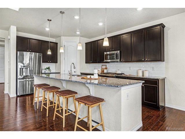 2352 Spotswood St, Longmont, CO 80504