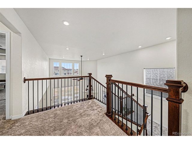 2352 Spotswood St, Longmont, CO 80504