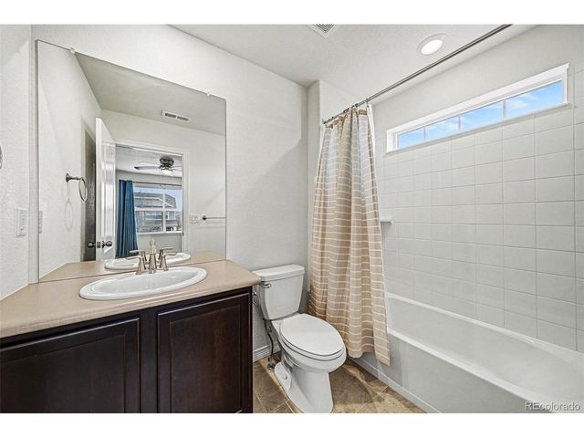 2352 Spotswood St, Longmont, CO 80504