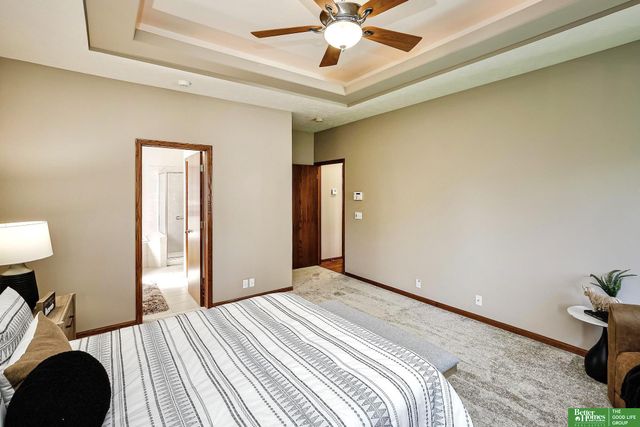 17010 Burdette Street, Omaha, NE 68116