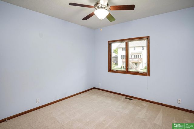 17010 Burdette Street, Omaha, NE 68116