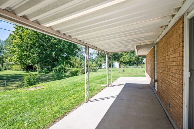 4095 Raymond Drive 4095 Raymond Drive, Enon, OH 45323