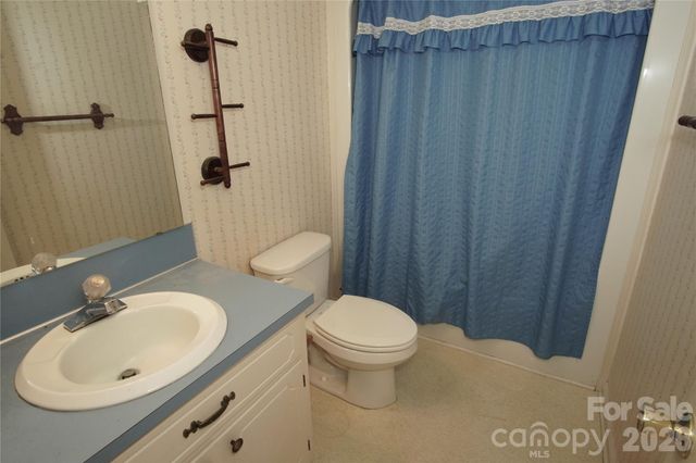 1534 Daybreak Ridge Road, Kannapolis, NC 28081