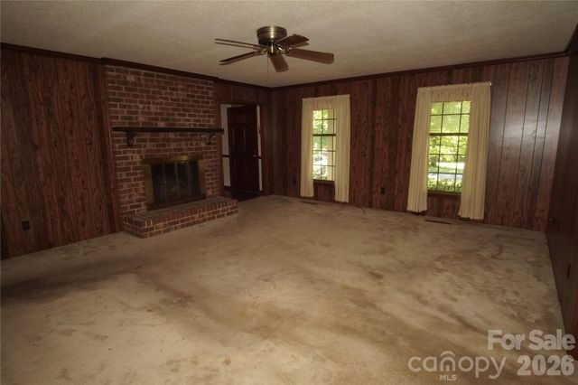 1534 Daybreak Ridge Road, Kannapolis, NC 28081