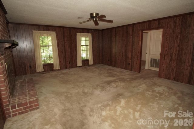 1534 Daybreak Ridge Road, Kannapolis, NC 28081