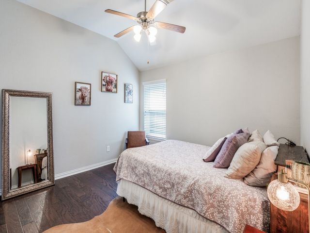 705 Lovebird Lane, Little Elm, TX 75068