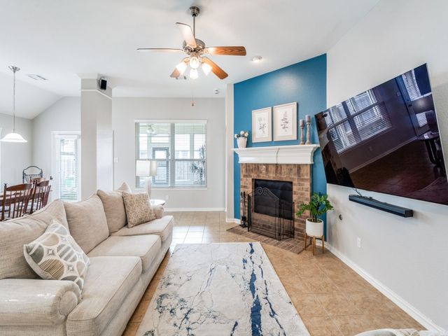 705 Lovebird Lane, Little Elm, TX 75068