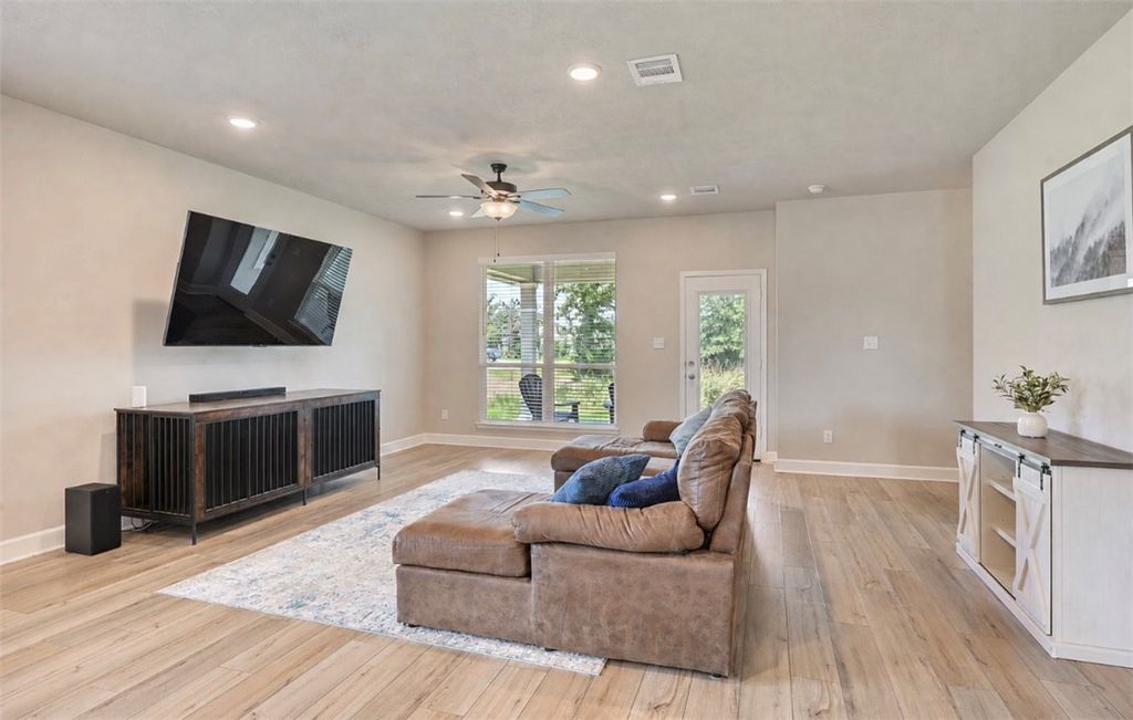 7599 Muir Wood Loop, Anderson, TX 77830 — photo 5