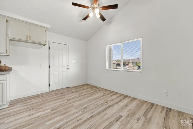 5001 Lawrence Court, Bakersfield, CA 93309