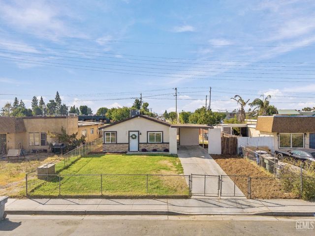 5001 Lawrence Court, Bakersfield, CA 93309