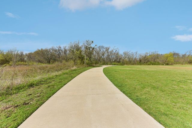 811 Craters Of The Moon BLVD, Pflugerville, TX 78660