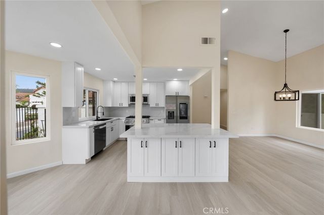 1723 Larkhaven Glen, Escondido, CA 92026