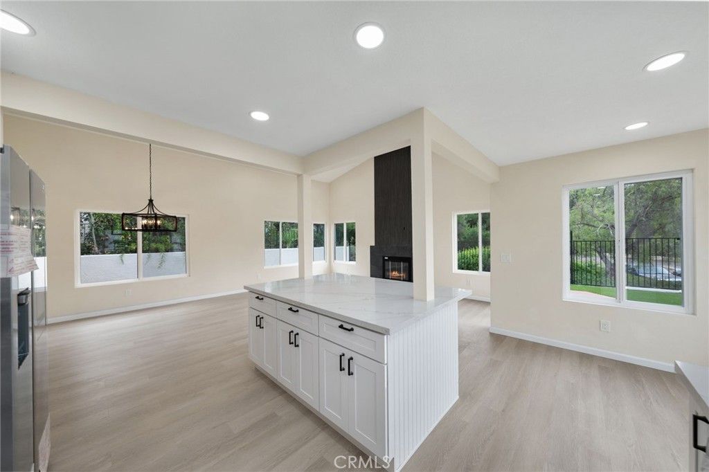 Image 14 of property listing at 1723 Larkhaven Glen, Escondido, CA 92026