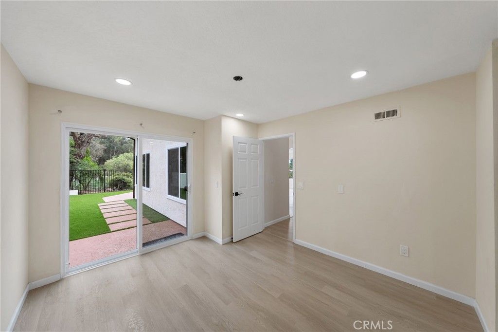 Image 18 of property listing at 1723 Larkhaven Glen, Escondido, CA 92026