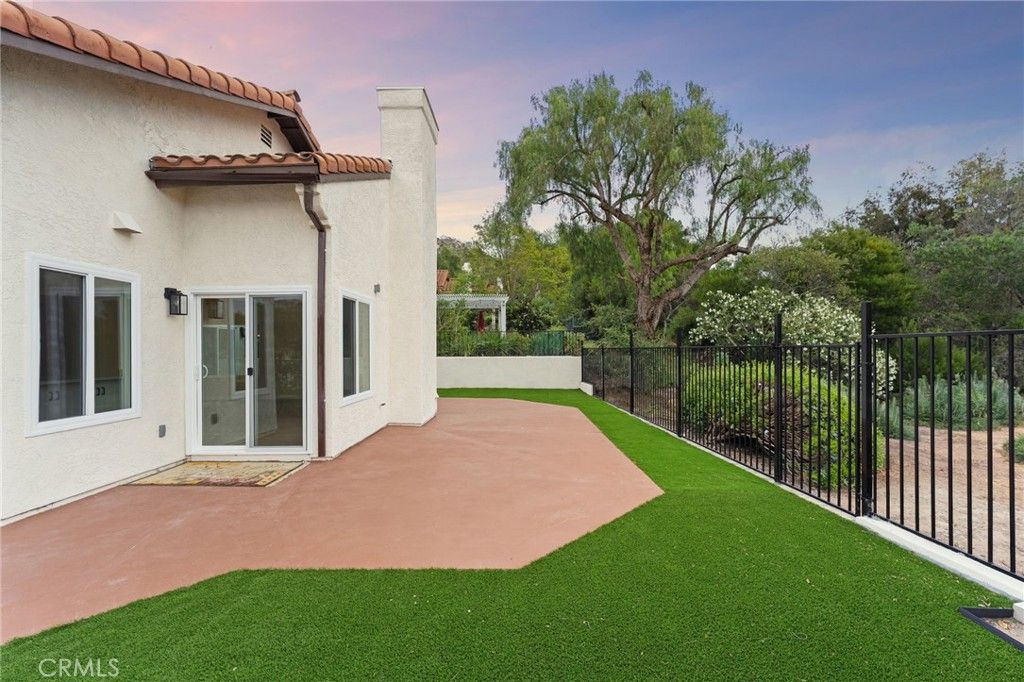 Image 32 of property listing at 1723 Larkhaven Glen, Escondido, CA 92026