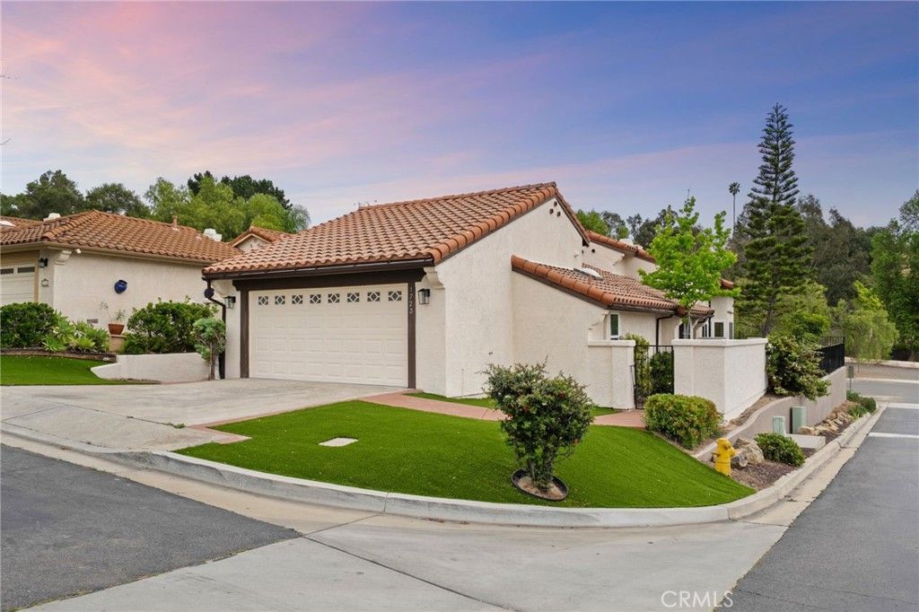 Image 37 of property listing at 1723 Larkhaven Glen, Escondido, CA 92026