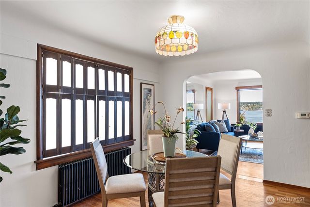 830 Merrill Place W, Bremerton, WA 98312