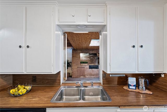 830 Merrill Place W, Bremerton, WA 98312